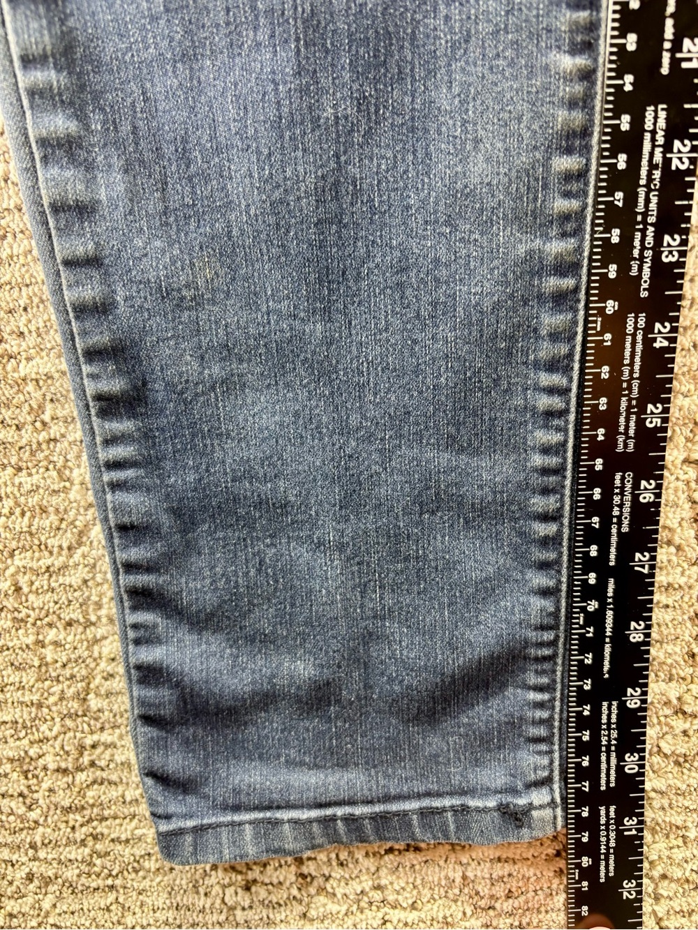 (2) Democracy Ab-solution Women’s Size 2 Mid-Rise Straight Leg Jeans - Picture 13 of 16